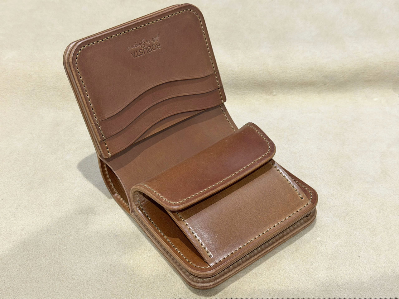 ロブスタレザー ドラム ホーウィン シェルコードバン ナチュラル