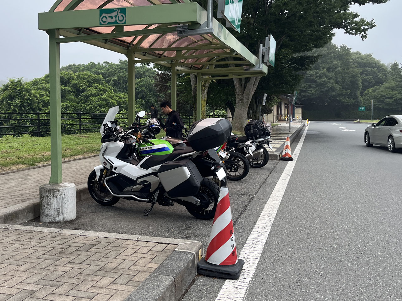 X-ADVとナンシーおじさん : Salaryman C3