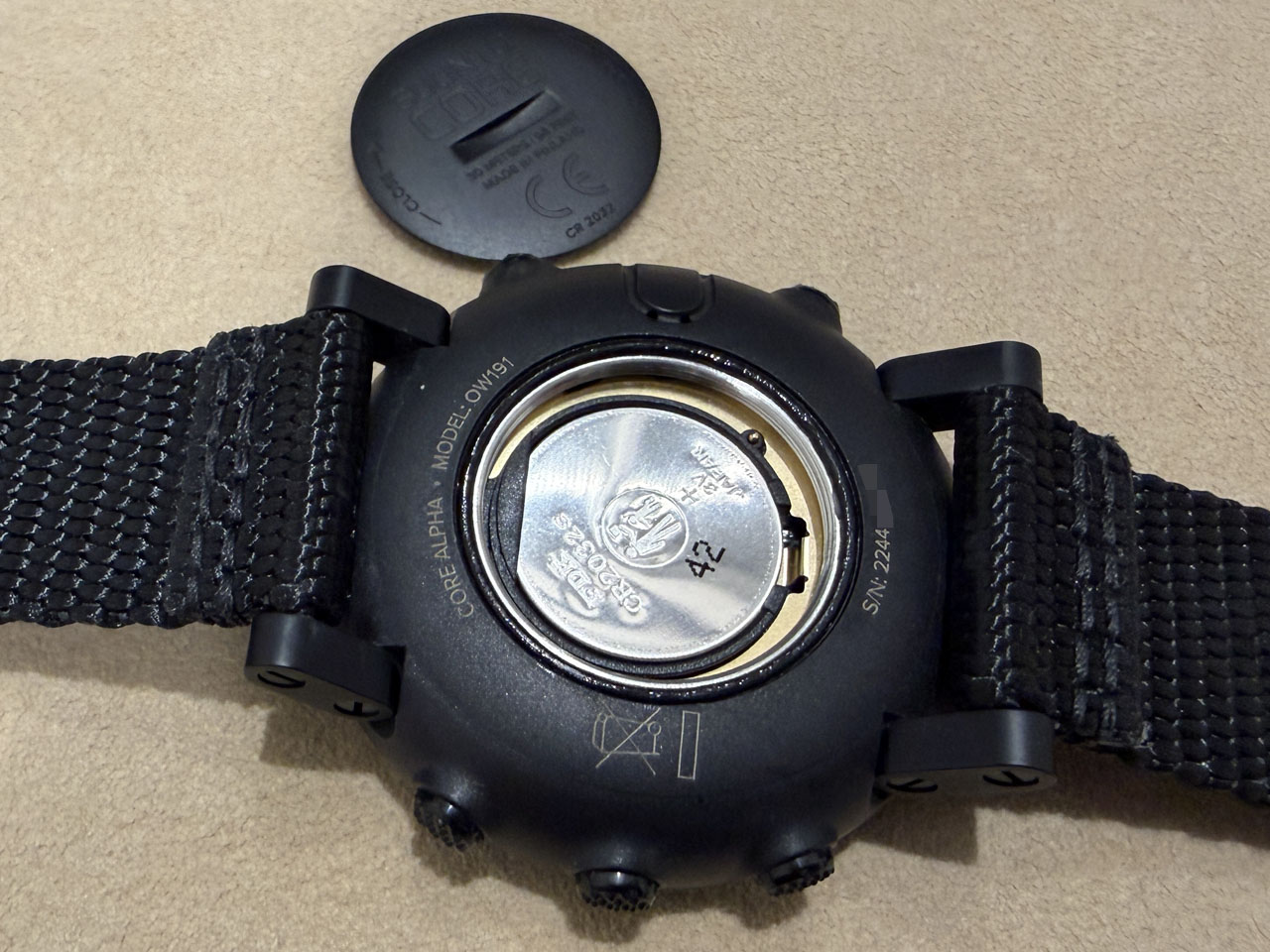 SUUNTO CORE ALPHA STEALTHの電池交換（2回目） : Salaryman C3