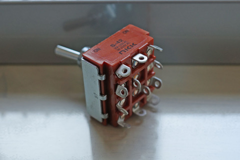 自作　スピーカー　アンプ　セレクター FX AUDIO 自作組立式 1：2アンプ/スピーカーセレクターキット