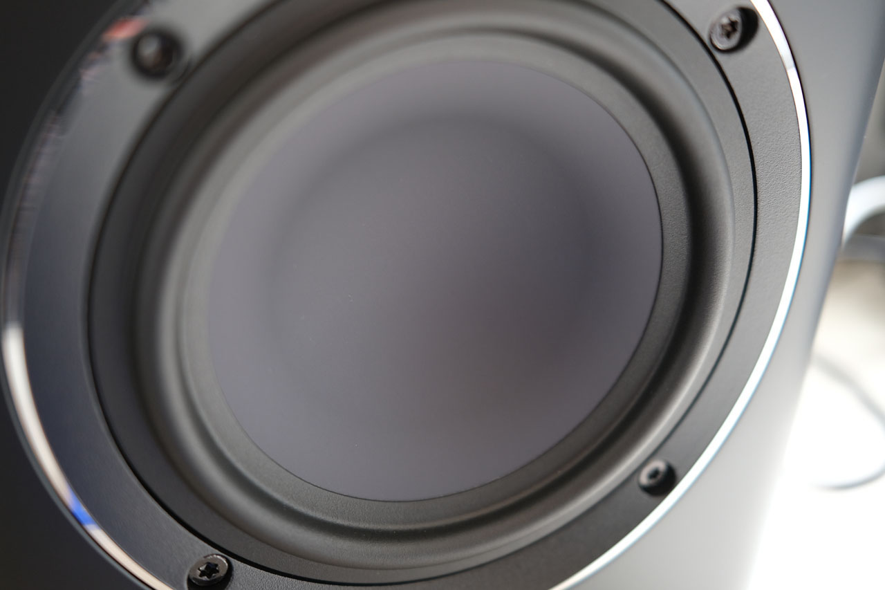 スピーカー・ウーファー ELAC BS243 Amazon | Elac Carina BS243.4 シェルフスピーカーペアサテンブラック