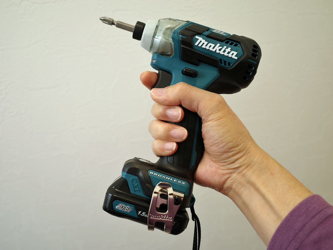 マキタ インパクトドライバー TD111D : Salaryman C3