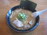 波飛沫醤油ラーメン