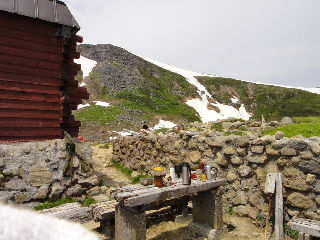 ��������񾮲�