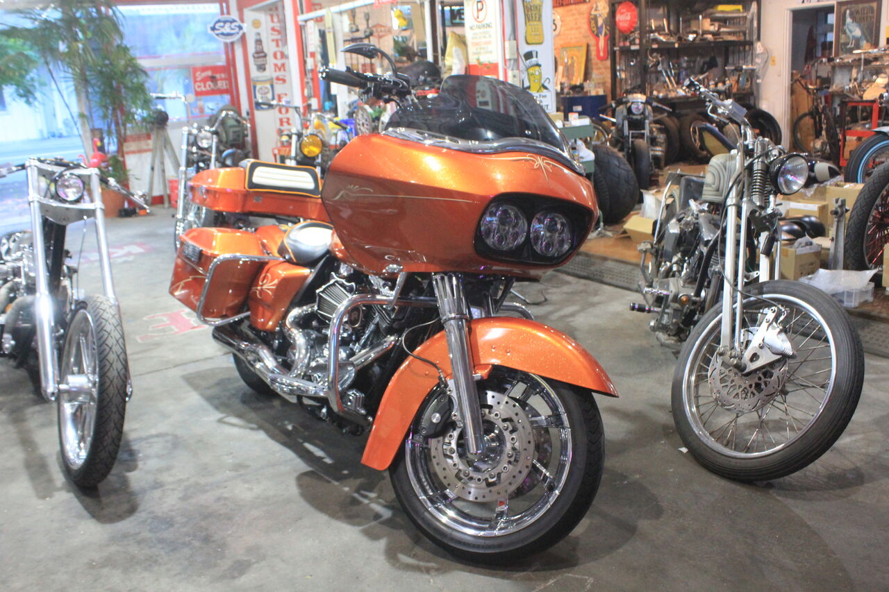 H-D '09 FLTRI/TC96 ロードグライド オーディオ組み付け H-D '09 FLTRI/TC96 ロードグライド オーディオ組み付け