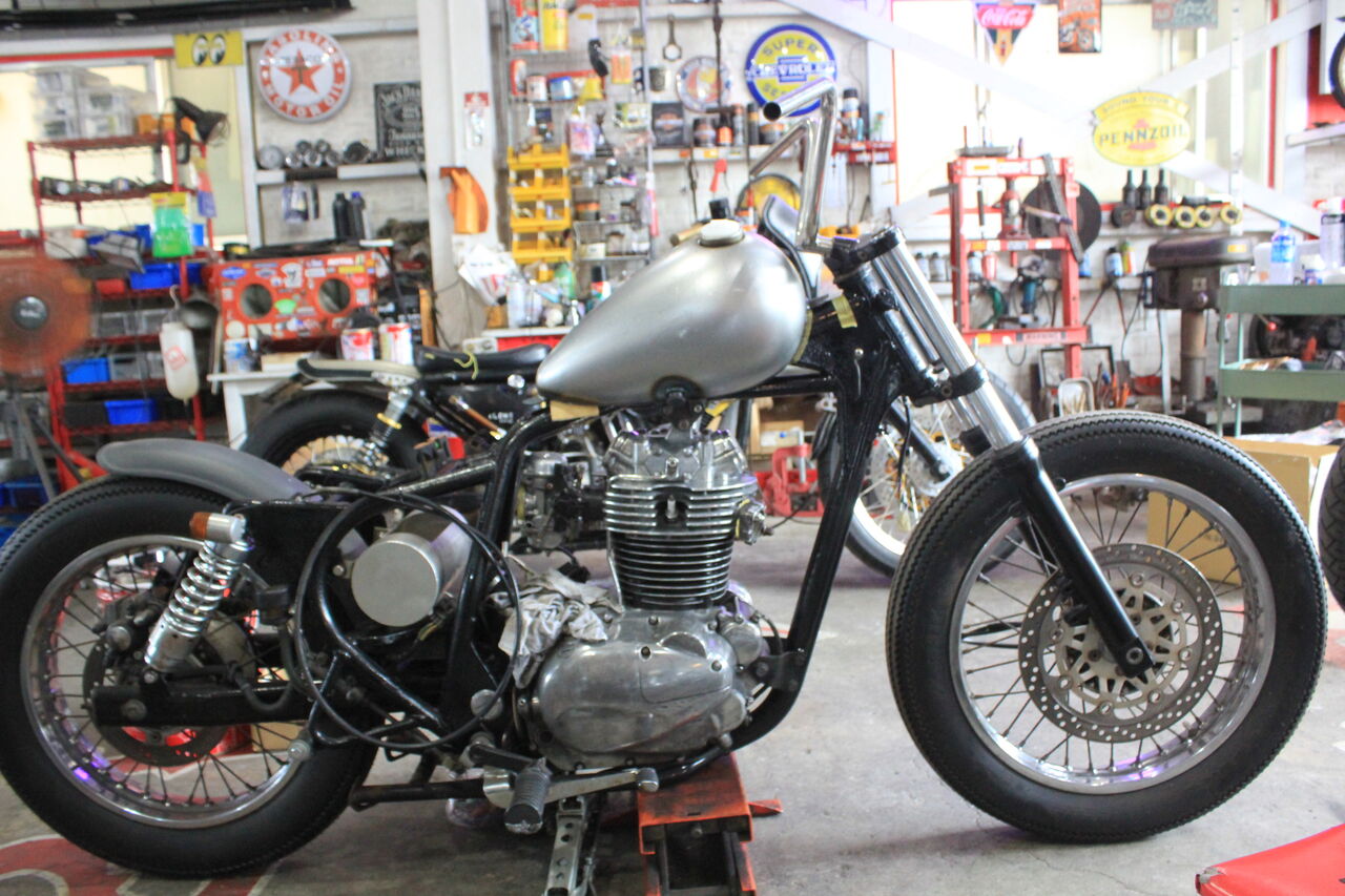 ESTRELLA 250 エストレア カスタマイズ現状 エッグタンク他 ESTRELLA 250 エストレア カスタマイズ現状 エッグタンク他