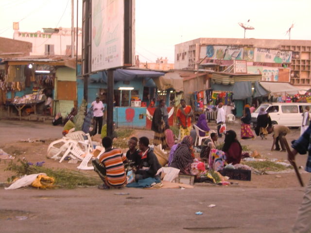 合法麻薬 Qat と 愚民化 ジブチ Djibouti から Salam 合法麻薬 Qat と 愚民化 ジブチ Djibouti から Salam