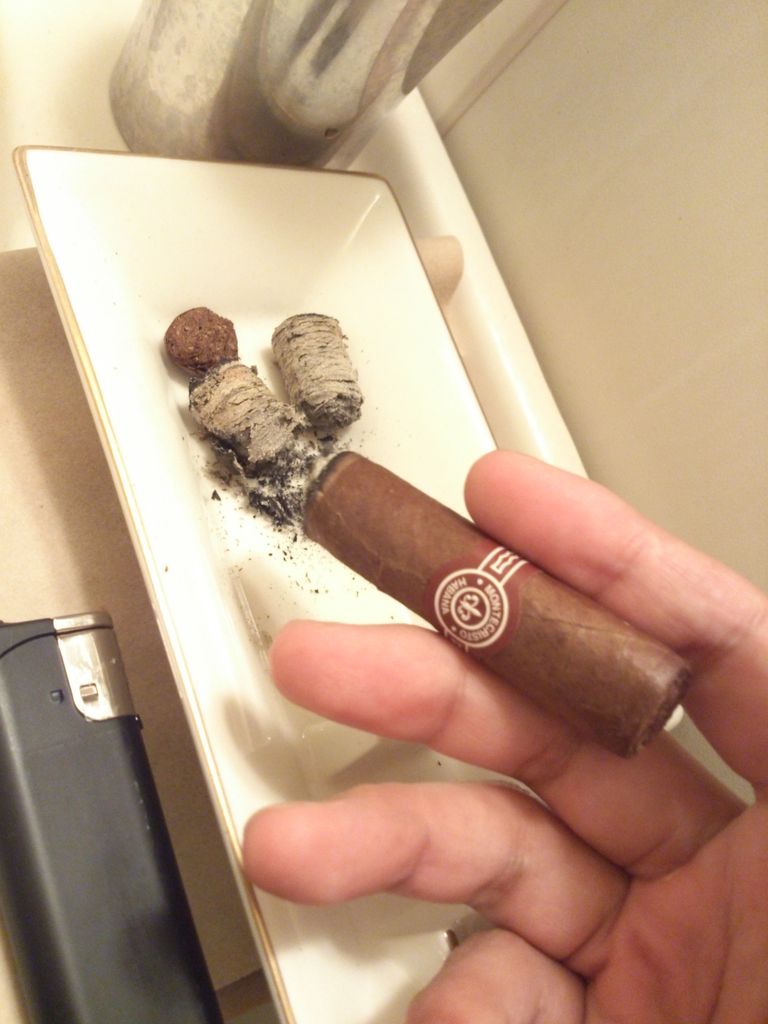 葉巻 モンテクリスト No 4 葉巻のある週末