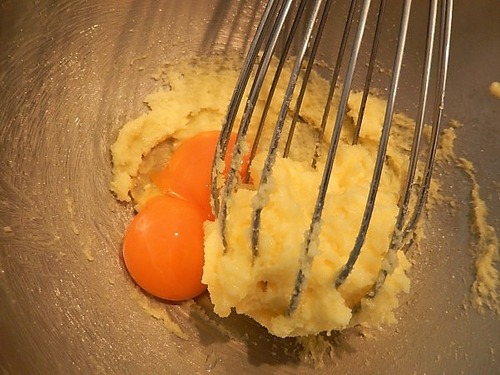 E4F28566-748C-4D25-BBFE-C609A700BD78