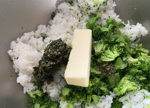 F59AF35D-EE55-4713-9EA1-E3374F444343_1_201_a