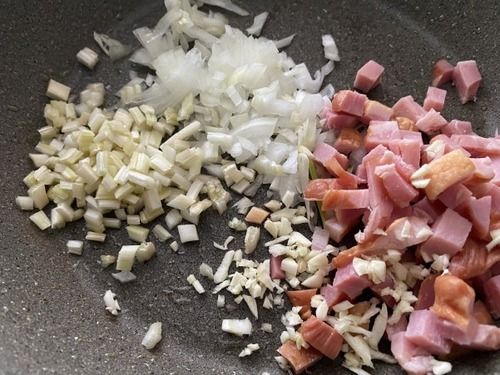 CE46F8D4-49AD-4011-88CA-69059F65F110