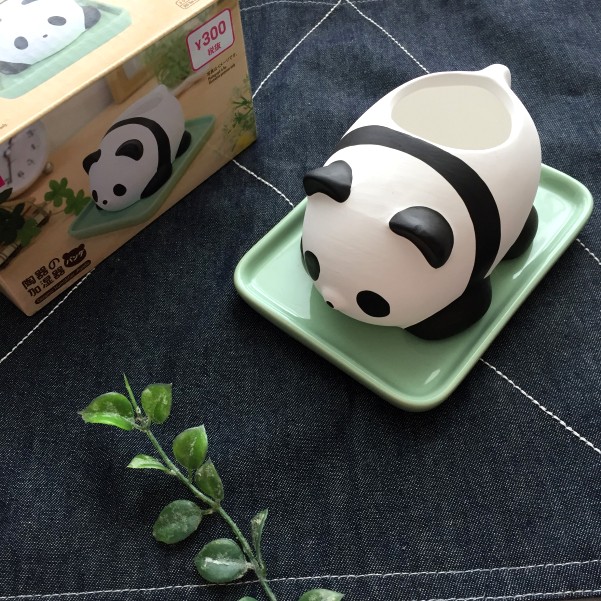 電源不要 水を入れるだけ じんわり加湿なパンダの陶器加湿器 ローマのおいしい生活in東京 Powered By ライブドアブログ