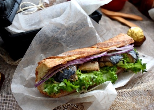 011 (2)