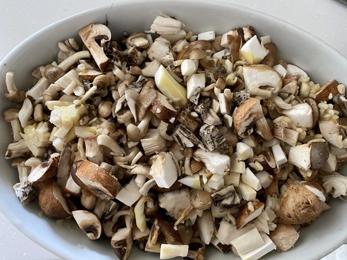 1E5B86DE-FC28-4D83-96B7-FF6CCE0C6B31_1_201_a