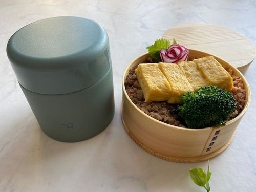 cf9e1660dbb799cdd25923ecd8de39e7