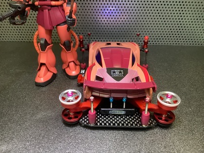 ignicion_zaku2_03