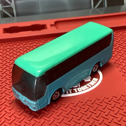 tom_rest_bus_0
