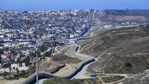 SD-TJ Border