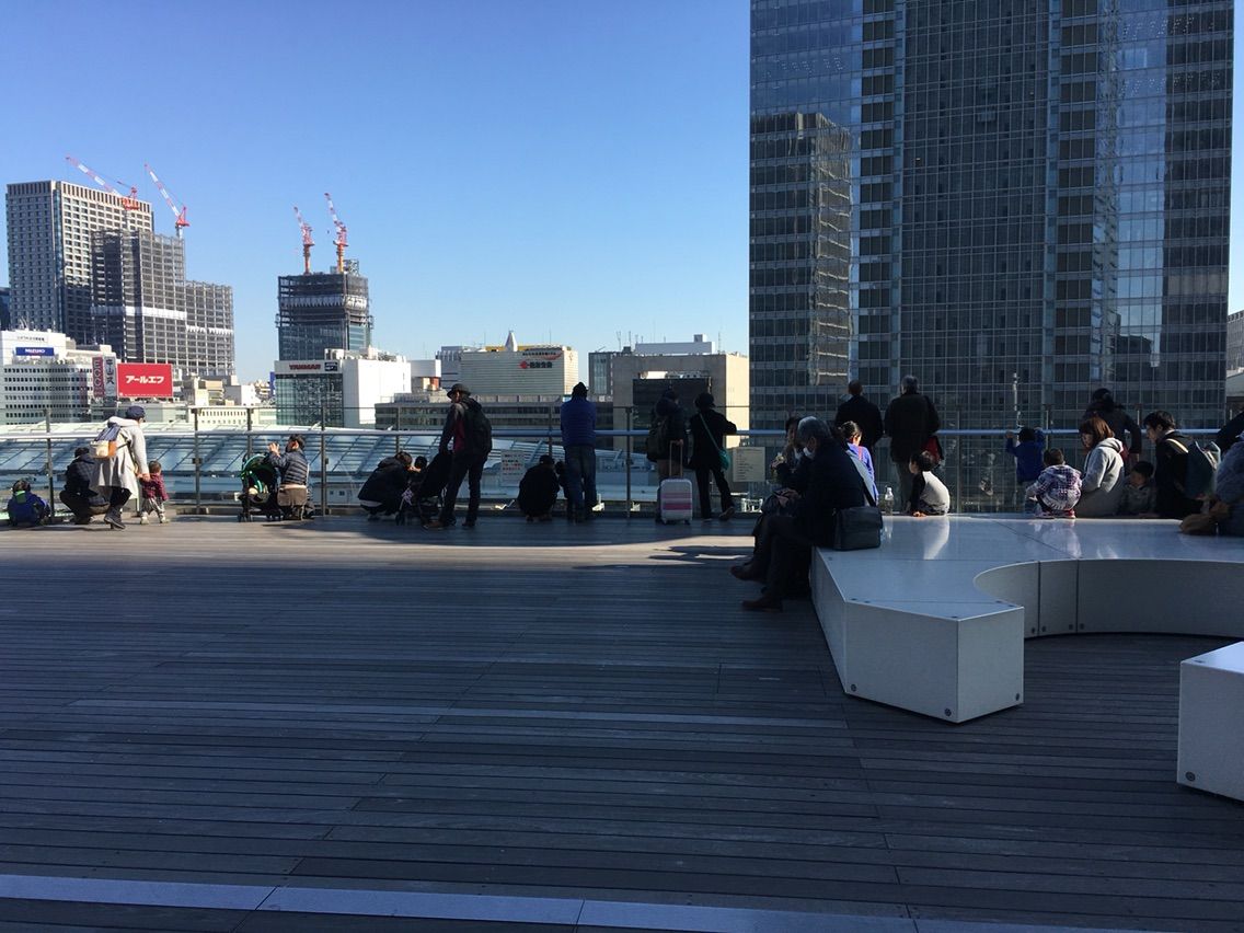 電車に目覚めた1歳児大興奮 東京駅kitteに子どもと行きたいオススメスポット発見 Curryful Life