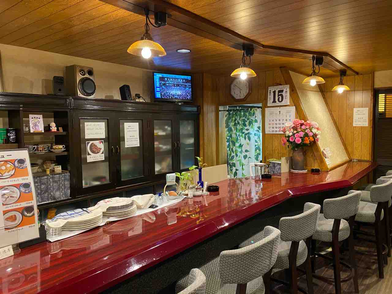 珈琲ふじた 渡辺通 福岡 福岡朝カレー御三家 昭和ノスタルジー感じる純喫茶の名物は自家製カレーとネルドリップコーヒー 大阪 福岡 カレーステーション