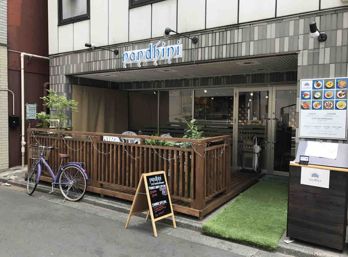 ナンディニ 虎ノ門 東京 オフィス街で四角ターリーに盛られた豪華meals 新橋エリアの南インド料理の人気店 ナンディニ 虎ノ門店 Nandhini 大阪 福岡カレーステーション ナンディニ 虎ノ門 東京 オフィス街で四角ターリーに盛られた豪華meals 新橋エリアの南インド料理の人気店 ナンディニ 虎ノ門店 Nandhini 大阪 福岡カレーステーション