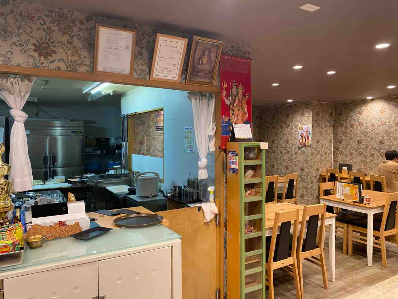 ナマステブッダ 南小倉 福岡 東筑紫短大近くでネパールの定食ダルバート Namaste Buddha 大阪 福岡カレーステーション ナマステブッダ 南小倉 福岡 東筑紫短大近くでネパールの定食ダルバート Namaste Buddha 大阪 福岡カレーステーション