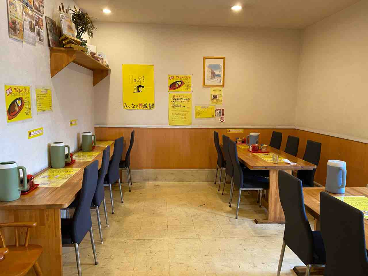 カレーショップ河 次郎丸 福岡 腹ぺこ学生の味方 安くてお腹一杯になれる 福岡歯科大学近くで 学生の胃袋を満たすカレー店 大阪 福岡 カレーステーション