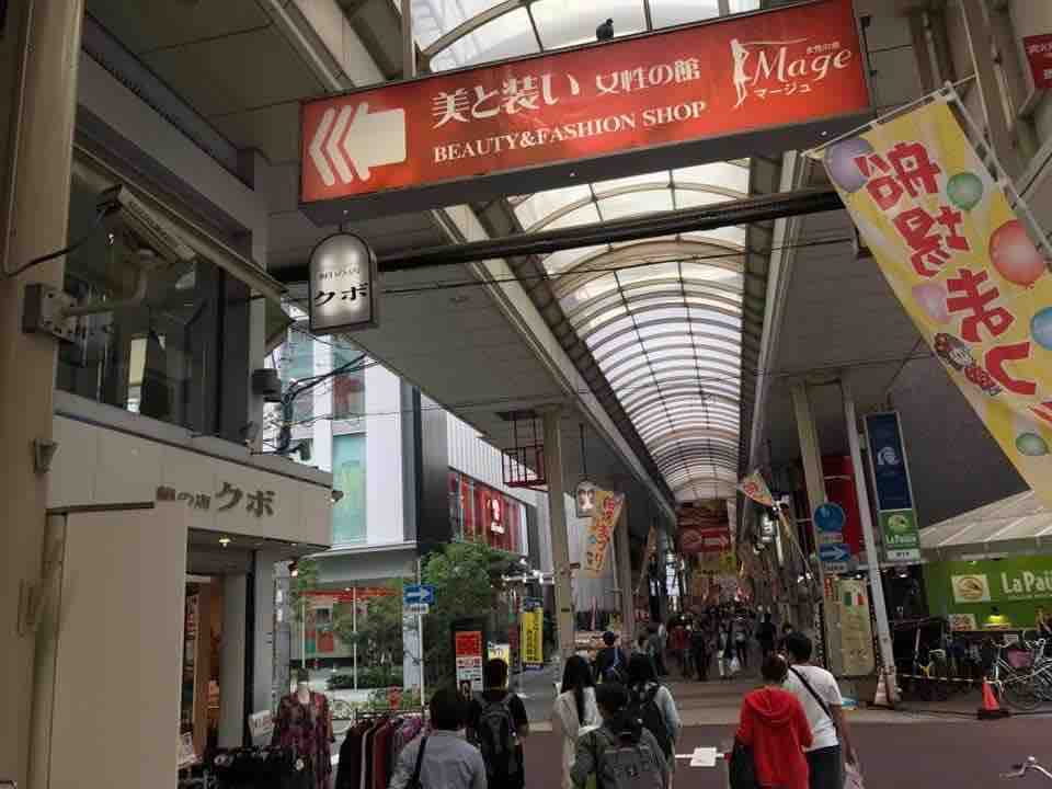 カレイヤー 本町 大阪 せんば心斎橋筋商店街の路地中でメタルが流れるrockなスパイスカレー Calayer 大阪 福岡カレーステーション カレイヤー 本町 大阪 せんば心斎橋筋商店街の路地中でメタルが流れるrockなスパイスカレー Calayer 大阪 福岡カレーステーション