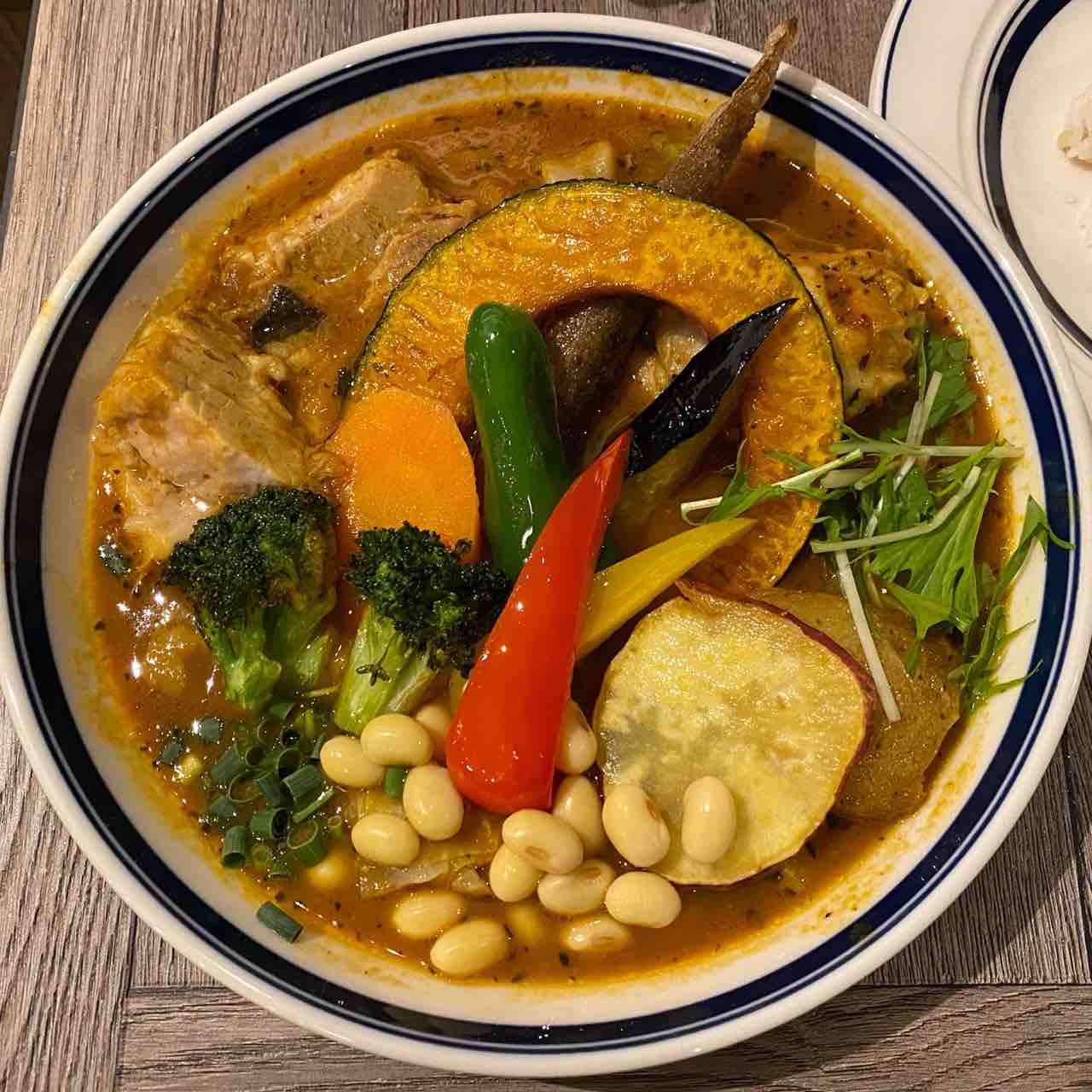 Rojiura Curry Samurai 赤坂 福岡 沢山の野菜を美味しく食べる 福岡警固で札幌スープカリーの人気店 路地裏スープ カリィ侍 が九州初出店 スープカレーサムライ 福岡警固店 大阪 福岡カレーステーション Rojiura Curry Samurai 赤坂 福岡 沢山の野菜を美味しく食べる 福岡警固で札幌スープカリーの人気店 路地裏スープ カリィ侍 が九州初出店 スープカレーサムライ 福岡警固店 大阪 福岡カレーステーション