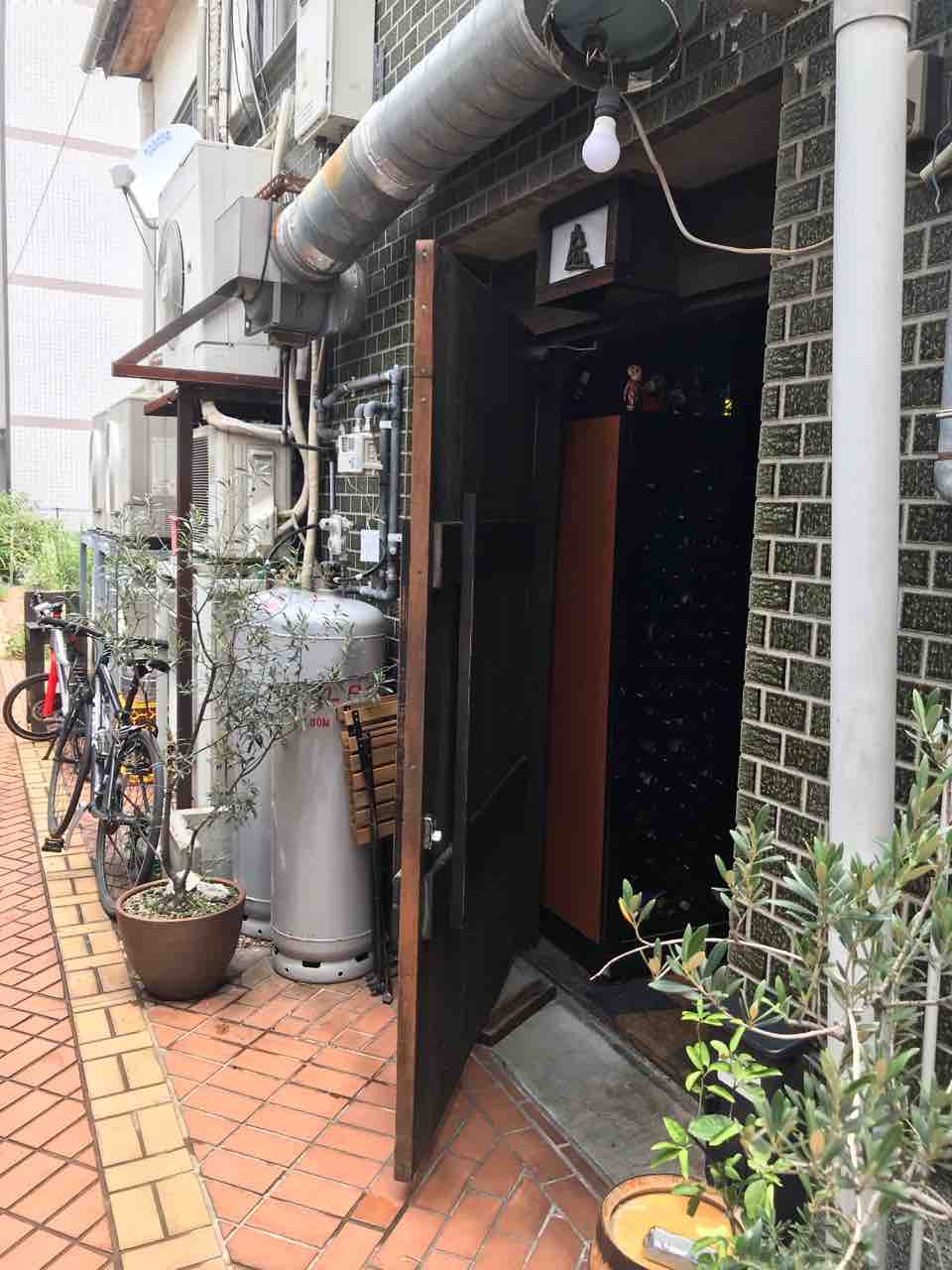 山縣屋 渡辺通 福岡 フレンチシェフによる火曜 水曜ランチ限定スパイスカレー やまがたや ガタカリーランチ 大阪 福岡カレーステーション