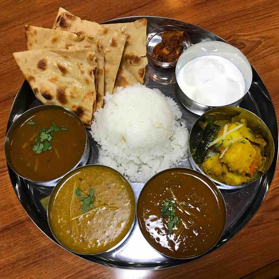 ヒマラヤ】江坂〜吹田市でダルバート : 大阪&福岡カレーステーション