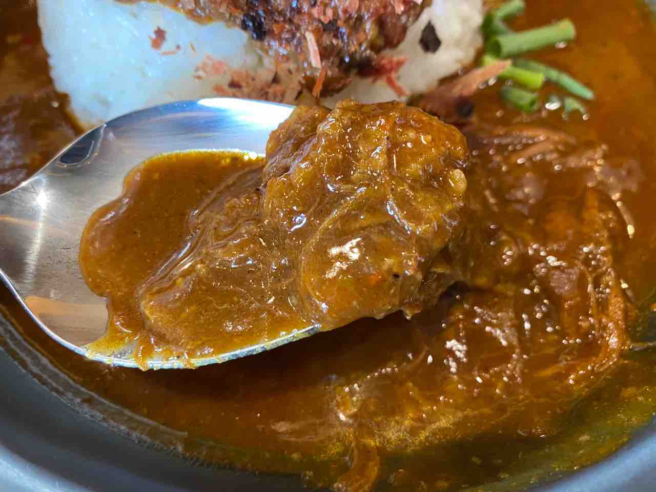 米とカレー 西新 福岡 米にこだわり 日本米に合う美味しいカレーライス 和の魅力が合わさったスパイシーなビーフカレー Come To Curry 大阪 福岡カレーステーション 米とカレー 西新 福岡 米にこだわり 日本米に合う美味しいカレーライス 和の魅力が合わさったスパイシーなビーフカレー Come To Curry 大阪 福岡カレーステーション
