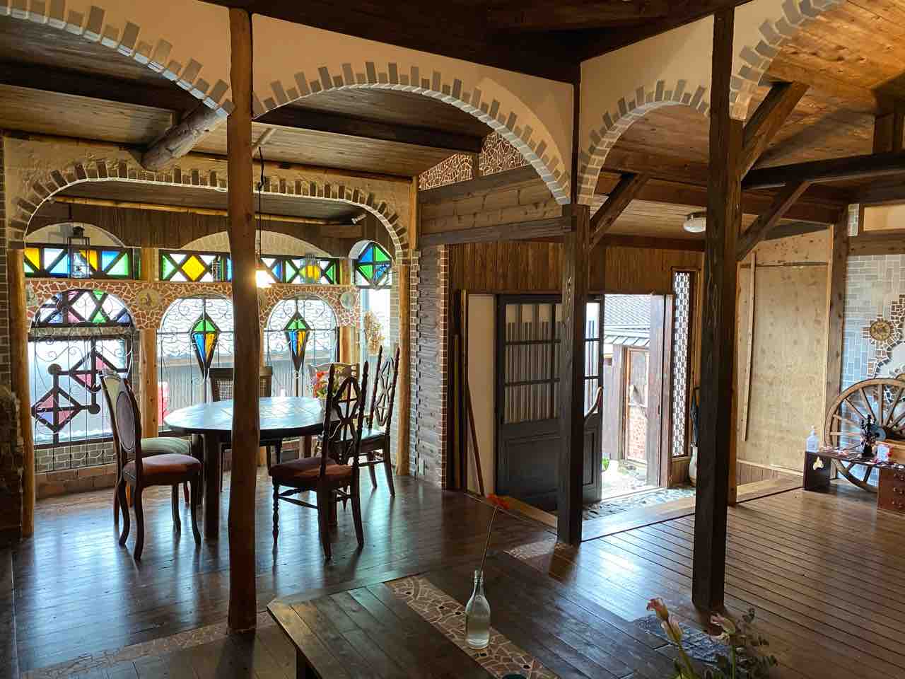 まいこのカレー 福間 福岡 福津市上西郷でニューオープン 異国情緒溢れる空間で味わうスリランカカリー チャイプリン やまんば庵 大正浪漫古民家 総合芸術空間 大阪 福岡カレーステーション