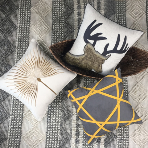 北欧クッションカバー　ベージュのタンポポ2