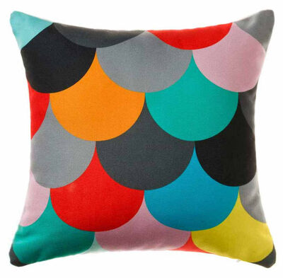 ポップな円形モチーフのクッションカバー