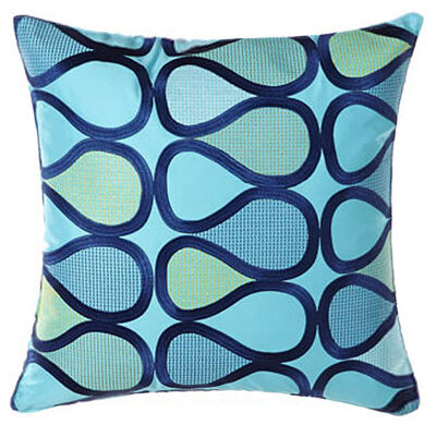 アーティスティックな線模様のクッションカバー