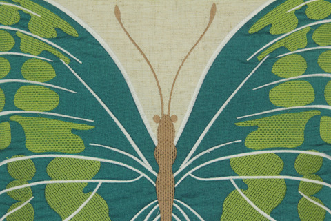 蝶々の柄のクッションカバー2