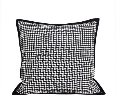 正方形の千鳥柄クッションカバー