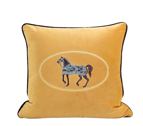 刺繍クッションカバー Horse 黄色