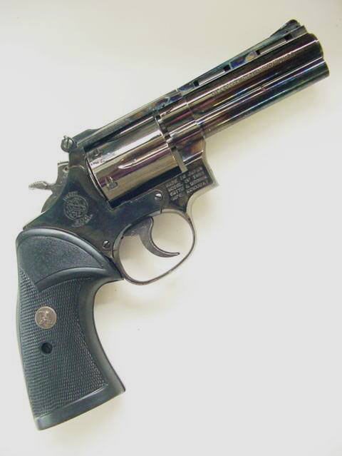 ゴリラ・警視庁捜査第8班」スマイソン伊達スペシャル : 昭和刑事銃博物館