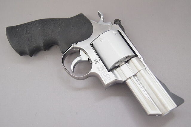 レオン スタンフィールドのm629カスタム Hollywood Hero S Gun レオン スタンフィールドのm629カスタム Hollywood Hero S Gun