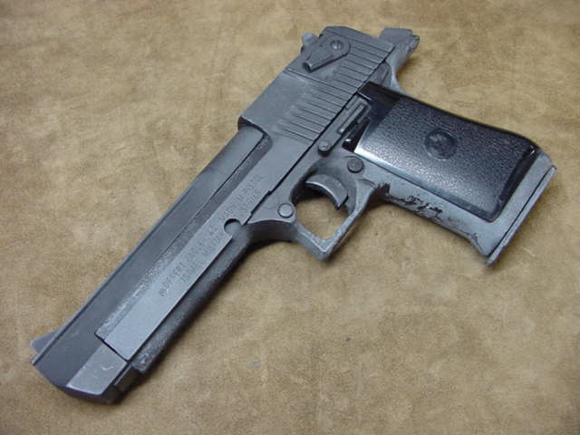 クライムハンター/怒りの銃弾 コルトパイソンブルース仕様 プロップ