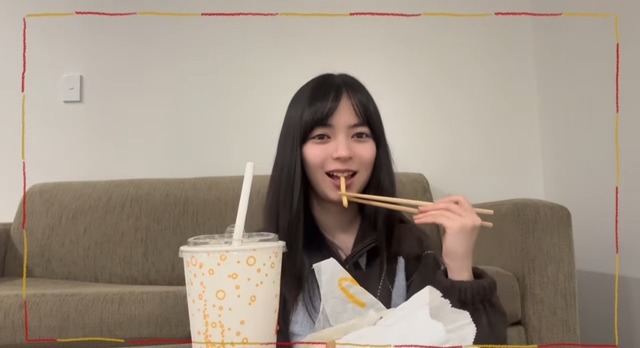 上國料萌衣ちゃん、留学中にマックのバイトに応募するも書類選考で落とされてしまう