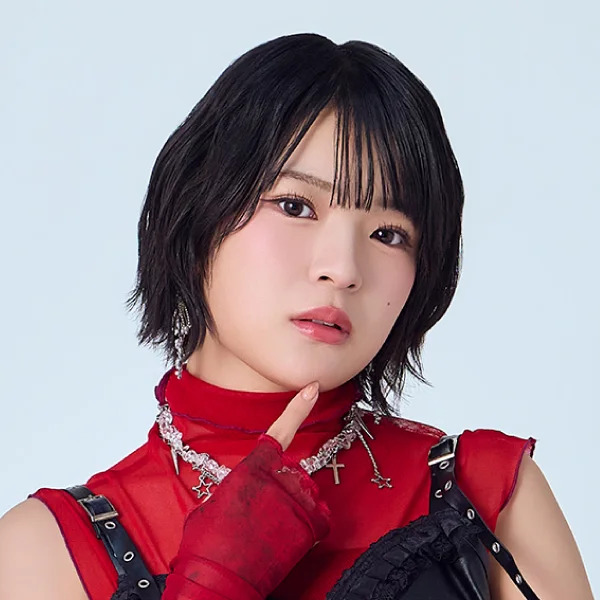 豫風瑠乃「小田さん段原さんと撮れた。るのもわがままリクエストのステージに立ちたかったとモニター越しに何度思ったかなぁ」