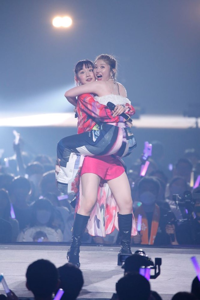 e09202370de0485151f9e0cac56fb69d