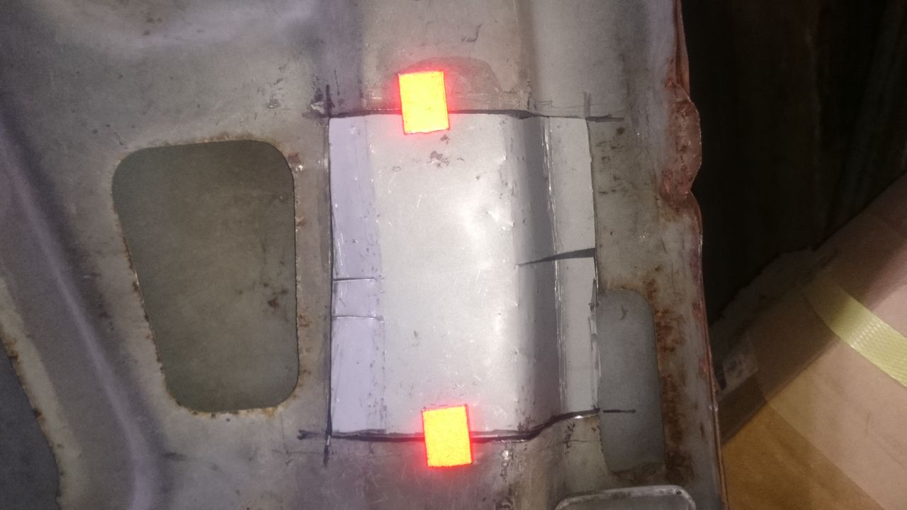Hood inner panel (LH frame-2) : CUTS' garage
