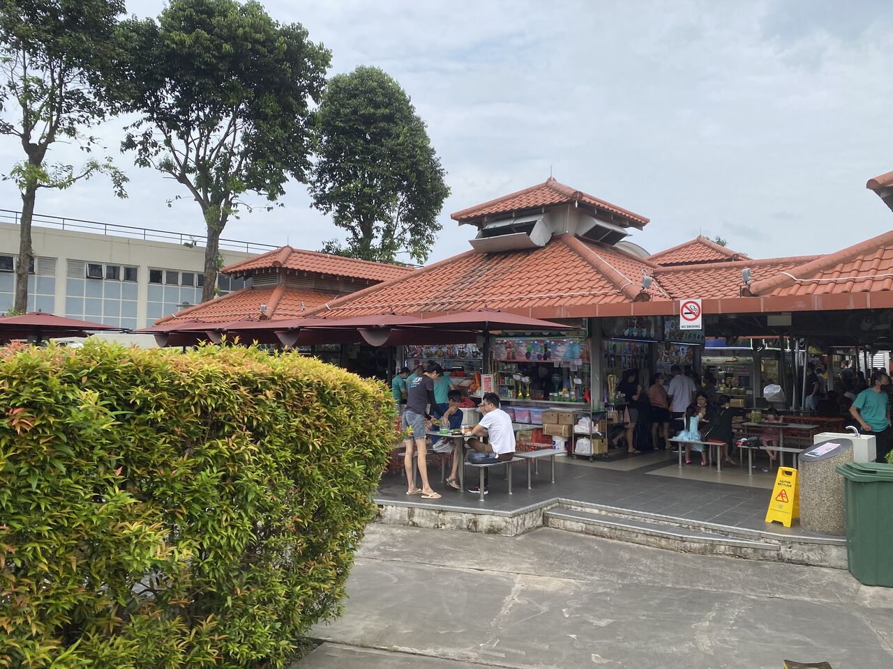 Chomp Chomp Food Centre チョムチョム フードセンター シンガポール Gomakan Chomp Chomp Food Centre チョムチョム フードセンター シンガポール Gomakan