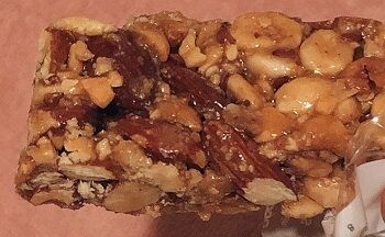 ゴールドバーキャラメルナッツバー