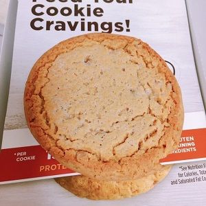 QUEST　PROTEIN　COOKIE　PINUTS