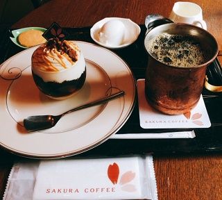 桜珈琲のケーキセット コーヒーゼリー ケーキセット 桜珈琲 Iherb生活 みーたんと探す とっておき低糖質スイーツ 糖質制限おやつ 桜珈琲のケーキセット コーヒーゼリー ケーキセット 桜珈琲 Iherb生活 みーたんと探す とっておき低糖質スイーツ 糖質制限おやつ